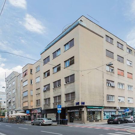 Studio Apartments Near Park Zrinjevac Zagreb Exterior foto